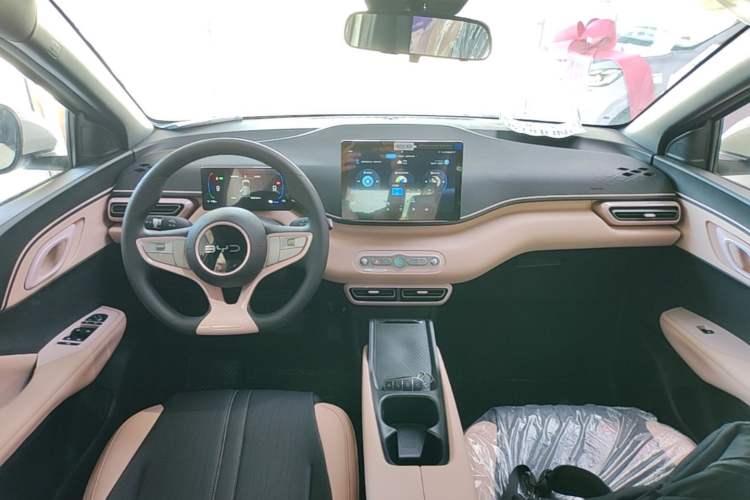 Used BYD Seagull 2025 Intelligent Driving Version 305 km Dynamic Edition Center Console