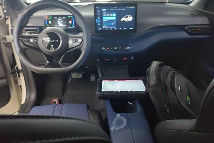 Used BYD Seagull 2025 Intelligent Driving Version 305 km Dynamic Edition Center Console