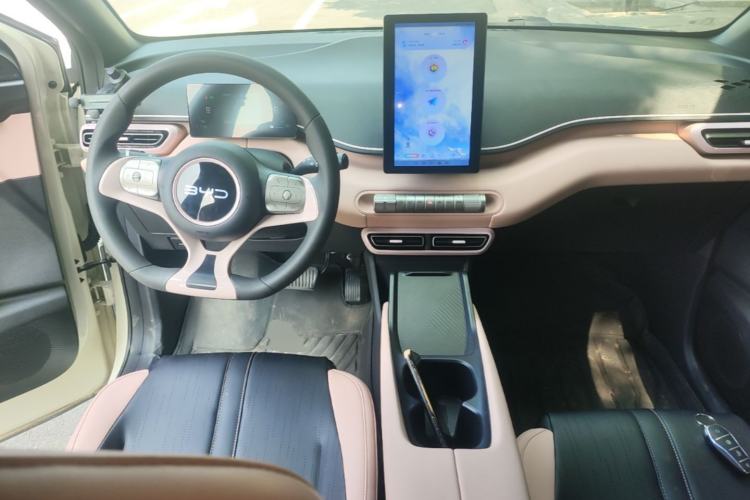 Used BYD Seagull 2025 305km Active Version Center Console