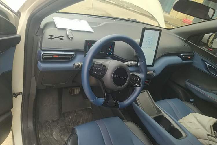 Used BYD Seagull 2025 305 km Free Version Center Console