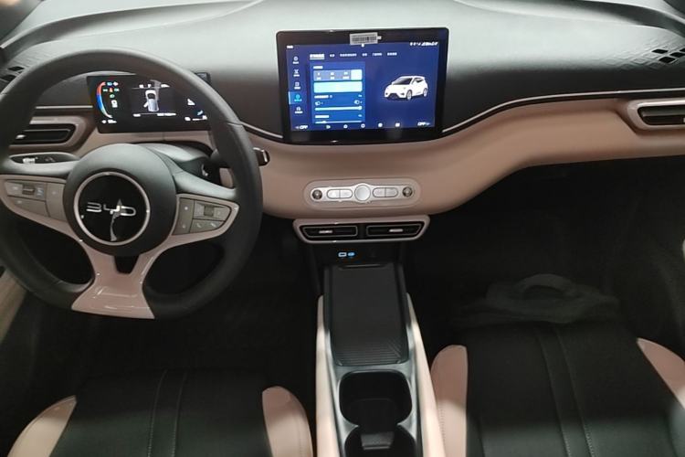 Used BYD Seagull 2025 Intelligent Driving Version 305 km Dynamic Edition Center Console