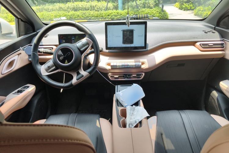 Used BYD Seagull 2025 405 km Flying Edition Center Console
