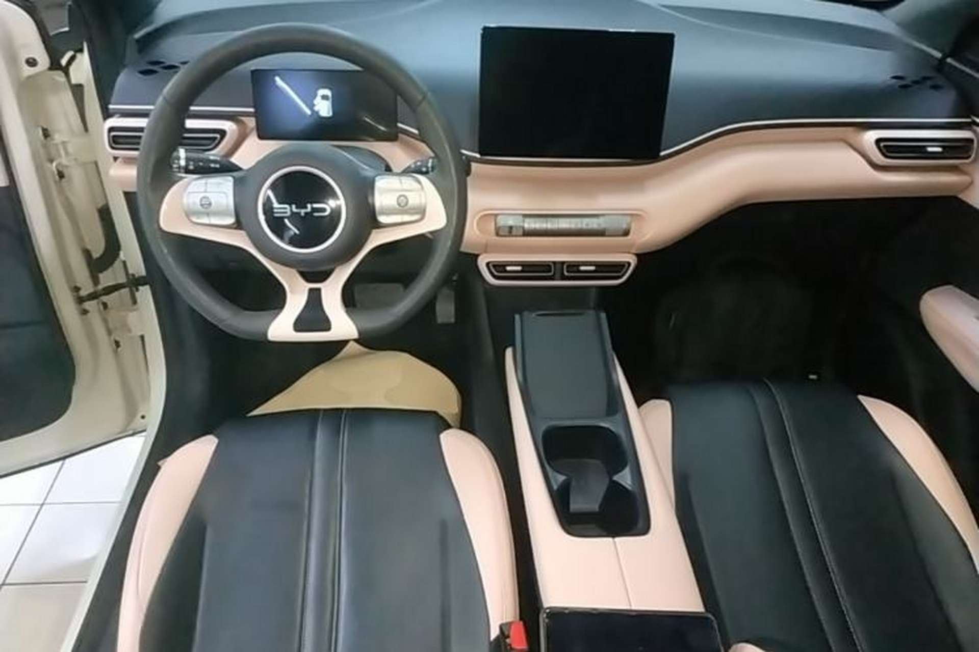 Used BYD Seagull 2025 305km Active Version Center Console