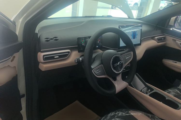 Used BYD Seagull 2025 Intelligent Driving Version 305 km Dynamic Edition Center Console