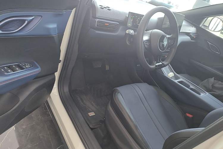 Used BYD Seagull 2025 Intelligent Driving Version 305 km Dynamic Edition Driver Seat
