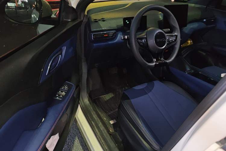 Used BYD Seagull 2025 305km Active Version Driver Seat