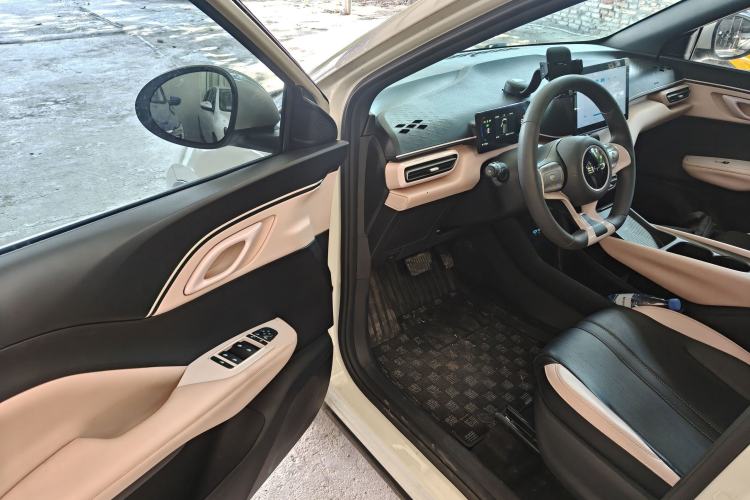 Used BYD Seagull 2025 Intelligent Driving Version 305 km Dynamic Edition Driver Seat