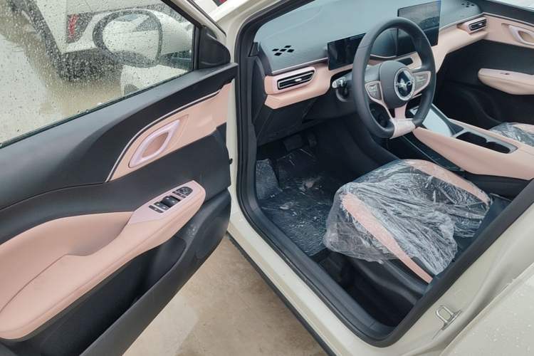 Used BYD Seagull 2025 Intelligent Driving Version 305 km Dynamic Edition Driver Seat