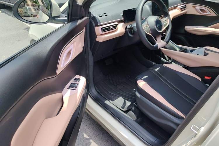 Used BYD Seagull 2025 Intelligent Driving Version 305 km Dynamic Edition Driver Seat