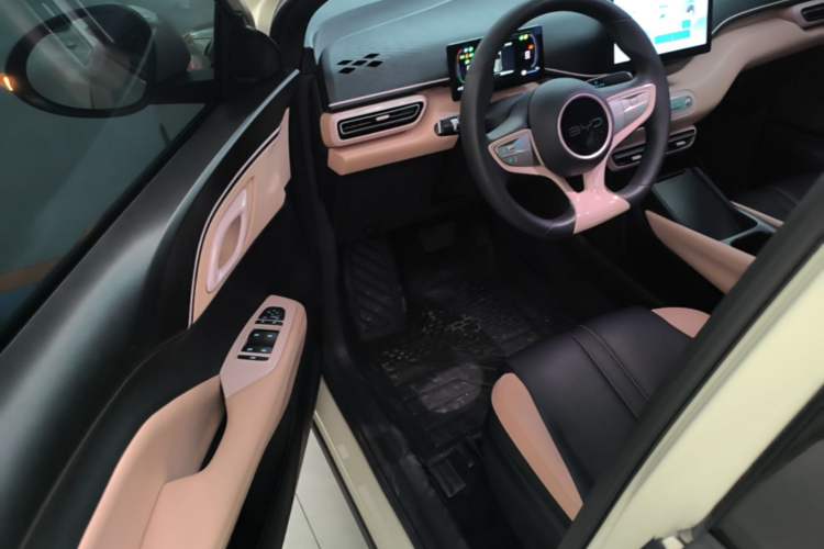 Used BYD Seagull 2025 Intelligent Driving Version 305 km Dynamic Edition Driver Seat