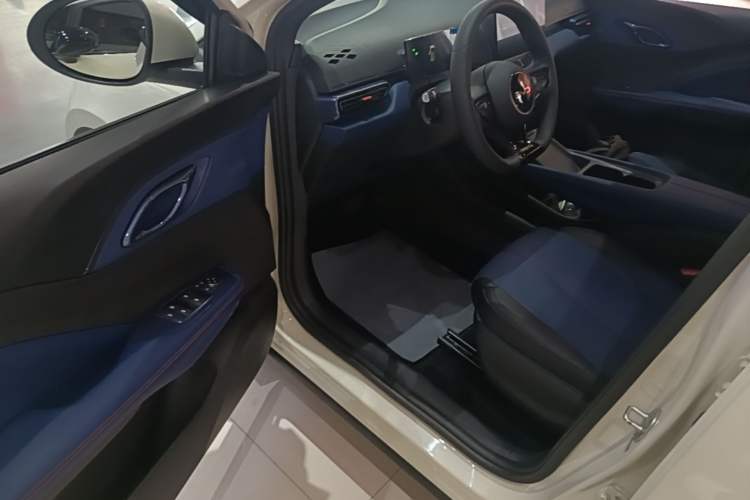 Used BYD Seagull 2025 Intelligent Driving Version 305 km Dynamic Edition Driver Seat