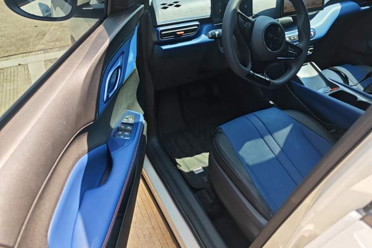 Used BYD Seagull 2025 Intelligent Driving Version 305 km Dynamic Edition Driver Seat