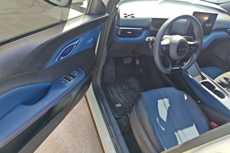 Used BYD Seagull 2025 Intelligent Driving Version 305 km Dynamic Edition Driver Seat