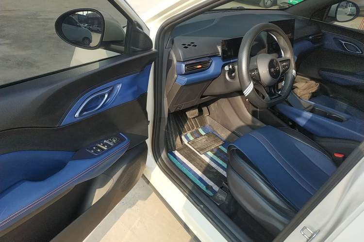 Used BYD Seagull 2025 Intelligent Driving Version 305 km Dynamic Edition Driver Seat