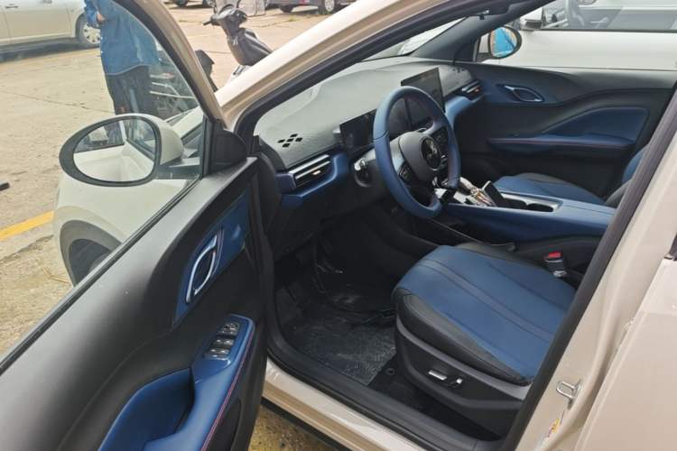 Used BYD Seagull 2025 Model Smart Drive Version 405km Free-Spirited Version Driver Seat