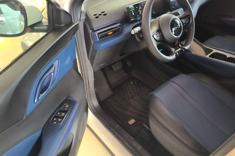 Used BYD Seagull 2025 Intelligent Driving Version 305 km Dynamic Edition Driver Seat