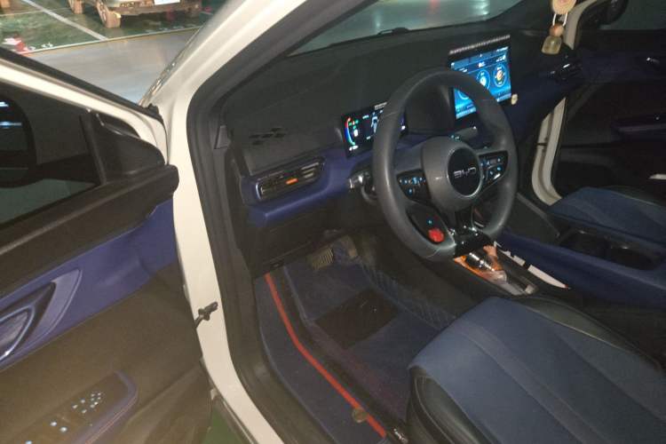Used BYD Seagull 2025 305km Active Version Driver Seat