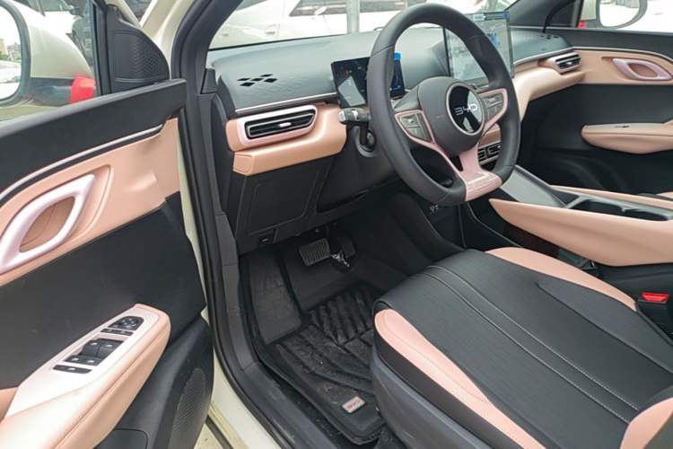 Used BYD Seagull 2025 Intelligent Driving Version 305 km Dynamic Edition Driver Seat