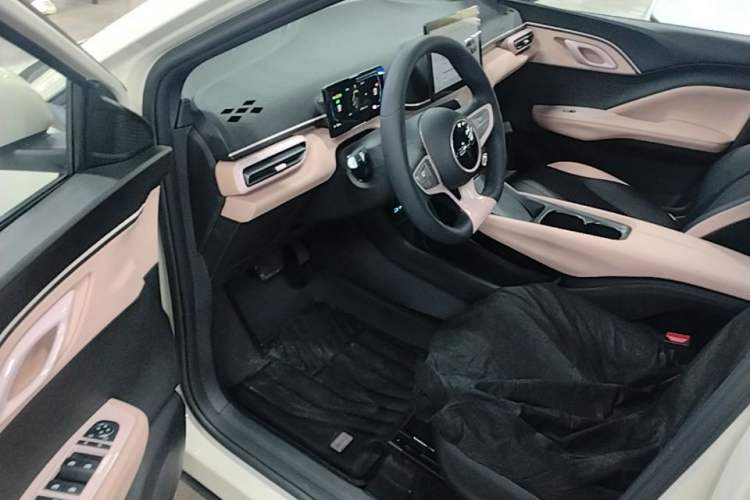 Used BYD Seagull 2025 Intelligent Driving Version 305 km Dynamic Edition Driver Seat