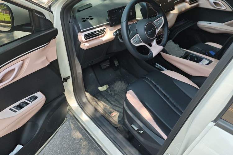 Used BYD Seagull 2025 Smart Drive Version 305 km Freedom Edition Driver Seat