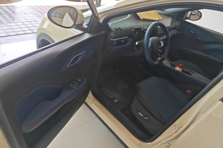 Used BYD Seagull 2025 Model Smart Drive Version 405km Free-Spirited Version Driver Seat