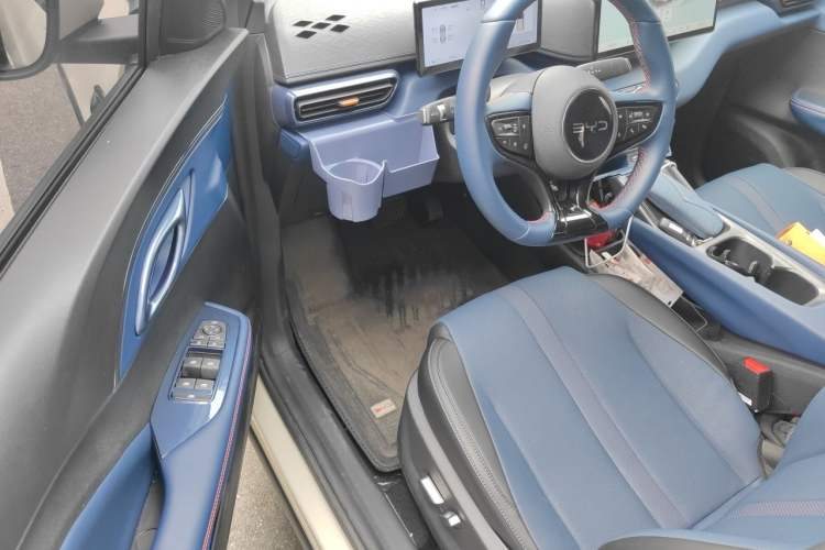 Used BYD Seagull 2025 Smart Drive Version 305 km Freedom Edition Driver Seat
