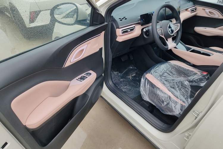 Used BYD Seagull 2025 Intelligent Driving Version 305 km Dynamic Edition Driver Seat