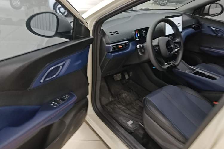 Used BYD Seagull 2025 Intelligent Driving Version 305 km Dynamic Edition Driver Seat