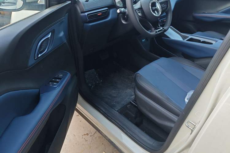 Used BYD Seagull 2025 Intelligent Driving Version 305 km Dynamic Edition Driver Seat