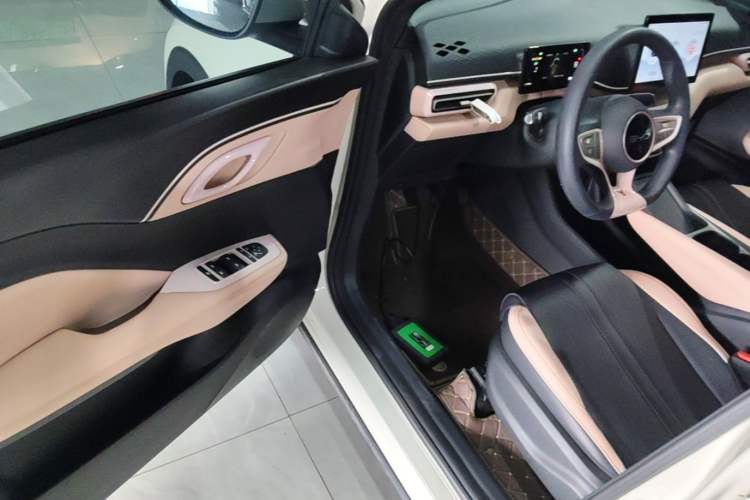 Used BYD Seagull 2025 Intelligent Driving Version 305 km Dynamic Edition Driver Seat