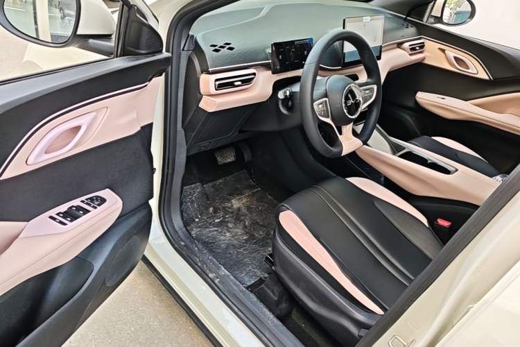 Used BYD Seagull 2025 Intelligent Driving Version 305 km Dynamic Edition Driver Seat