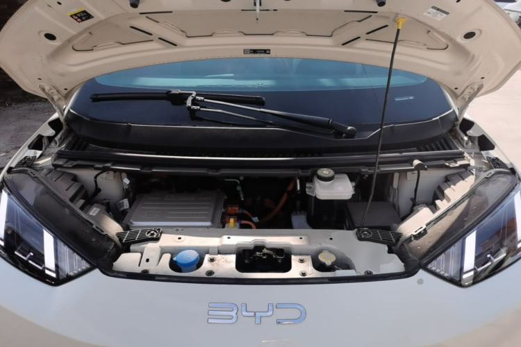 Used BYD Seagull 2025 Intelligent Driving Version 405 km Flying Edition Engine Bay