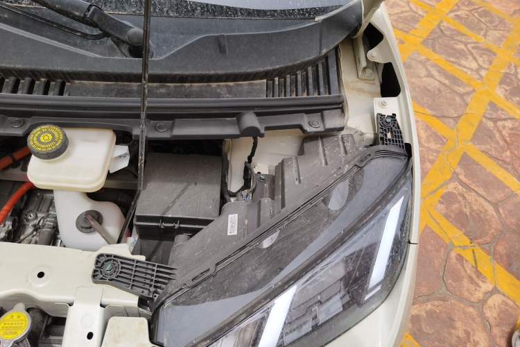 Used BYD Seagull 2025 Smart Drive Version 305 km Freedom Edition Engine Bay Left