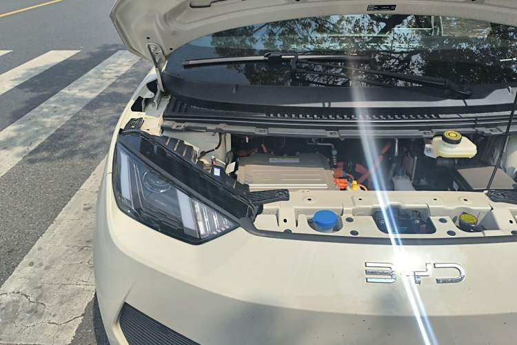 Used BYD Seagull 2025 Intelligent Driving Version 305 km Dynamic Edition Engine Bay Right