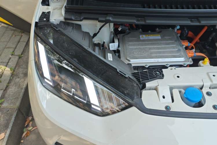 Used BYD Seagull 2025 Smart Drive Version 305 km Freedom Edition Engine Bay Right