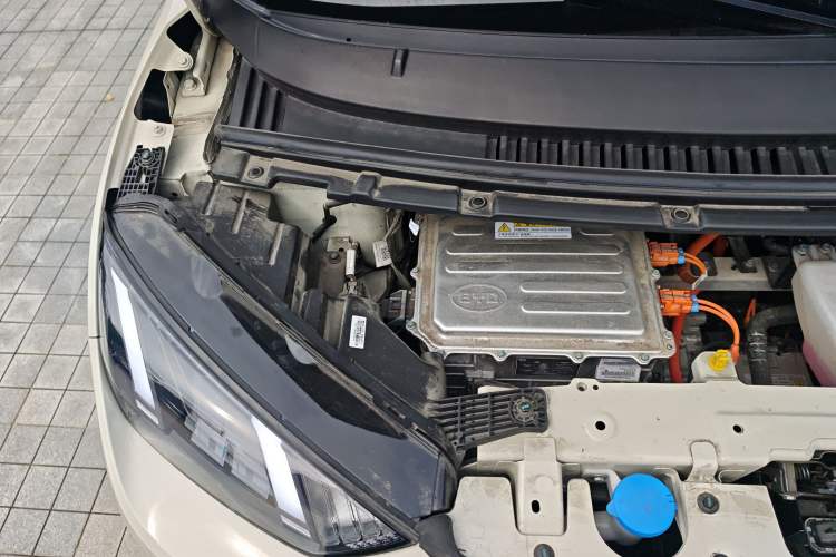 Used BYD Seagull 2025 Intelligent Driving Version 405 km Flying Edition Engine Bay Right
