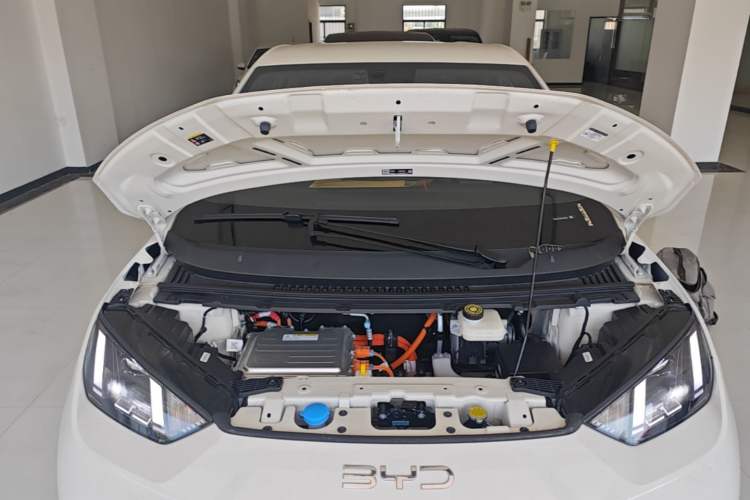 Used BYD Seagull 2025 Model Smart Drive Version 405km Free-Spirited Version Engine Bay
