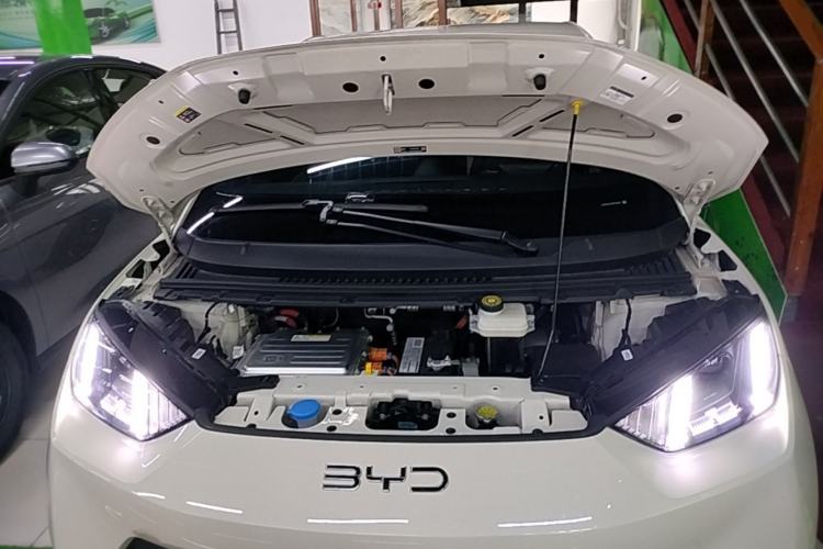 Used BYD Seagull 2025 305 km Free Version Engine Bay