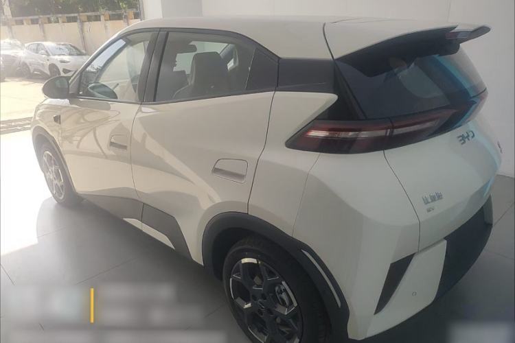 Used BYD Seagull 2025 Smart Drive Version 305 km Freedom Edition Exterior 2