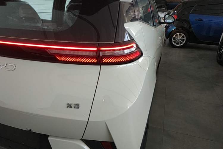 Used BYD Seagull 2025 Intelligent Driving Version 305 km Dynamic Edition Exterior 3