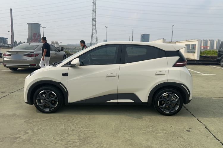 Used BYD Seagull 2025 Smart Drive Version 305 km Freedom Edition Exterior 3