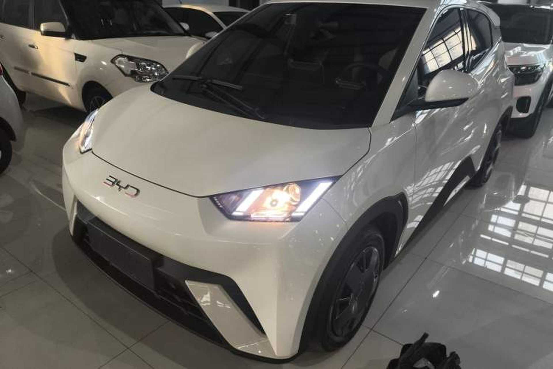 Used BYD Seagull 2025 305km Active Version Front Left 45 Deg