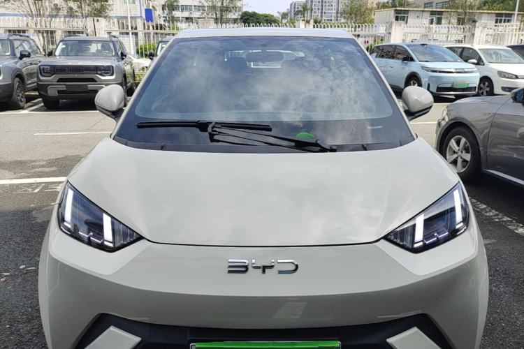 Used BYD Seagull 2025 305 km Free Version Front