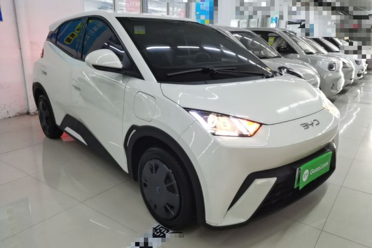Used BYD Seagull 2025 305km Active Version Front Right 45 Deg