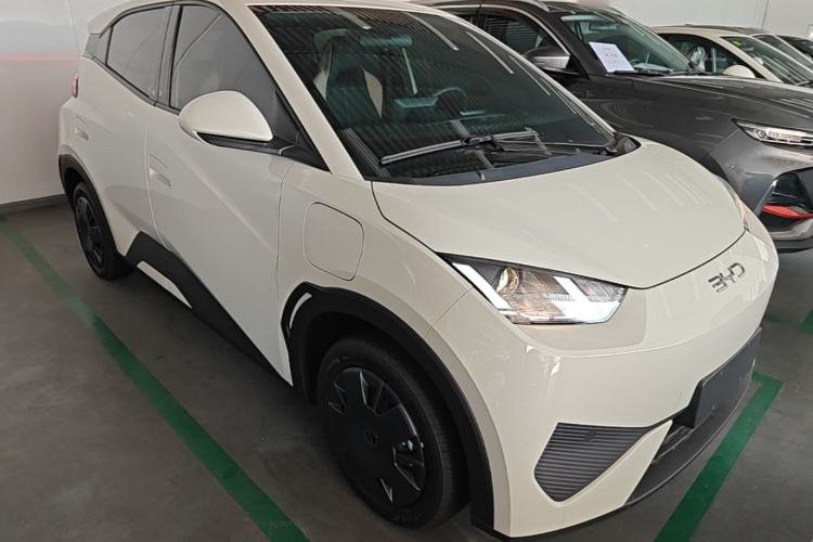 Used BYD Seagull 2025 Intelligent Driving Version 305 km Dynamic Edition Front Right 45 Deg