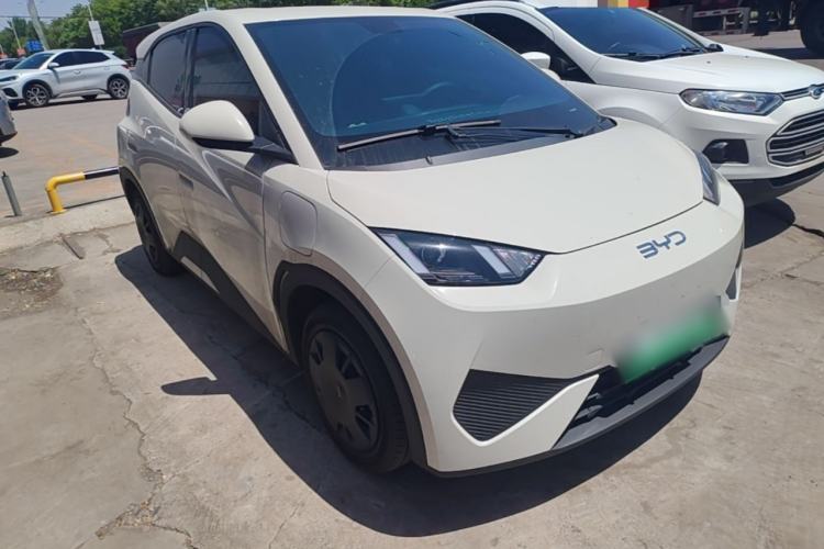 Used BYD Seagull 2025 305km Active Version Front Right 45 Deg