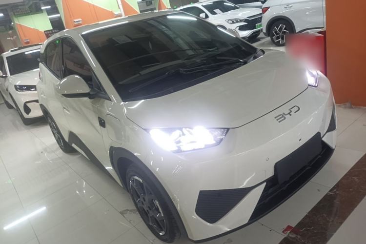 Used BYD Seagull 2025 Smart Drive Version 305 km Freedom Edition Front Right 45 Deg