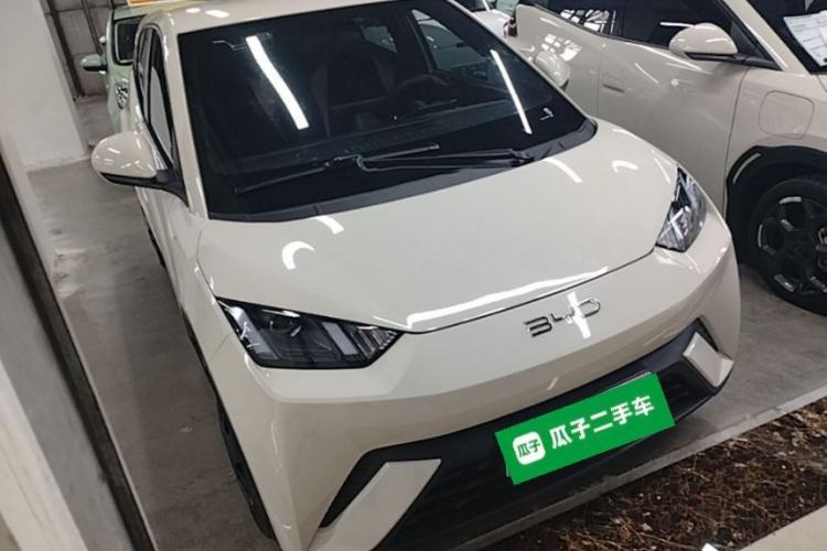 Used BYD Seagull 2025 305km Active Version Front Right 45 Deg