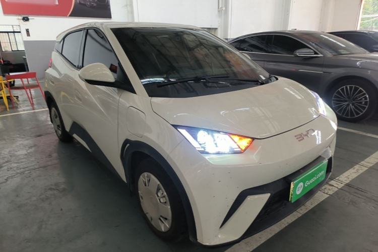 Used BYD Seagull 2025 305km Active Version Front Right 45 Deg