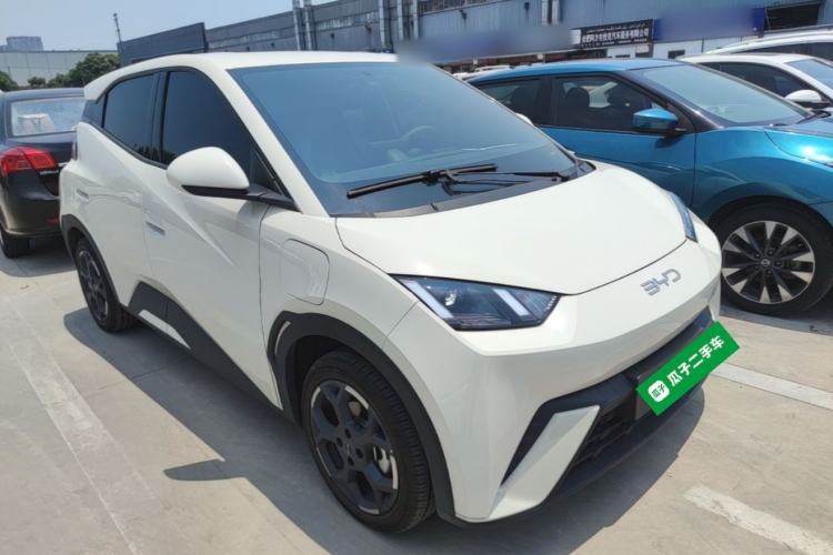 Used BYD Seagull 2025 305 km Free Version Front Right 45 Deg